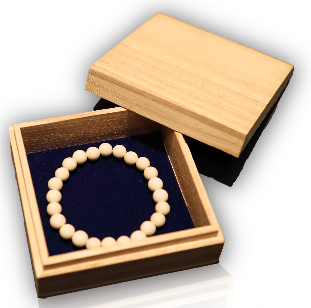 北投石ブレスレットの桐箱